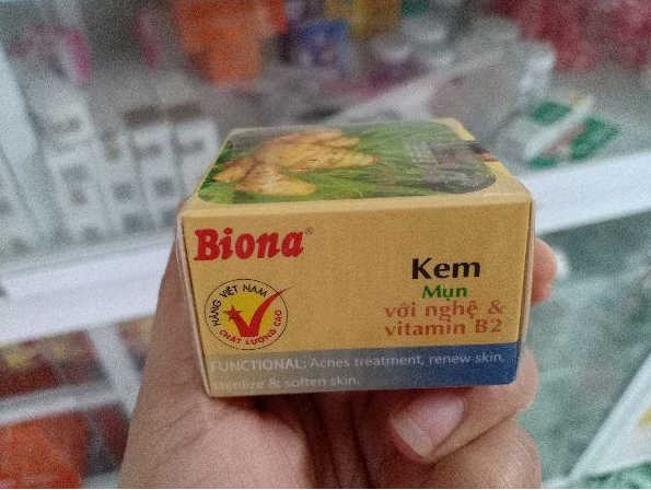 Kem trị mụn biona